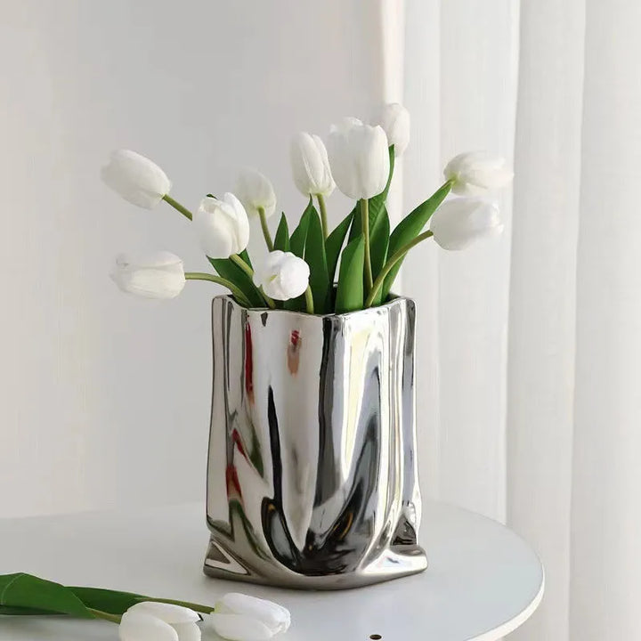 LuxeBloom Ruffled Ceramic Vase – Elegant Floral Artistry