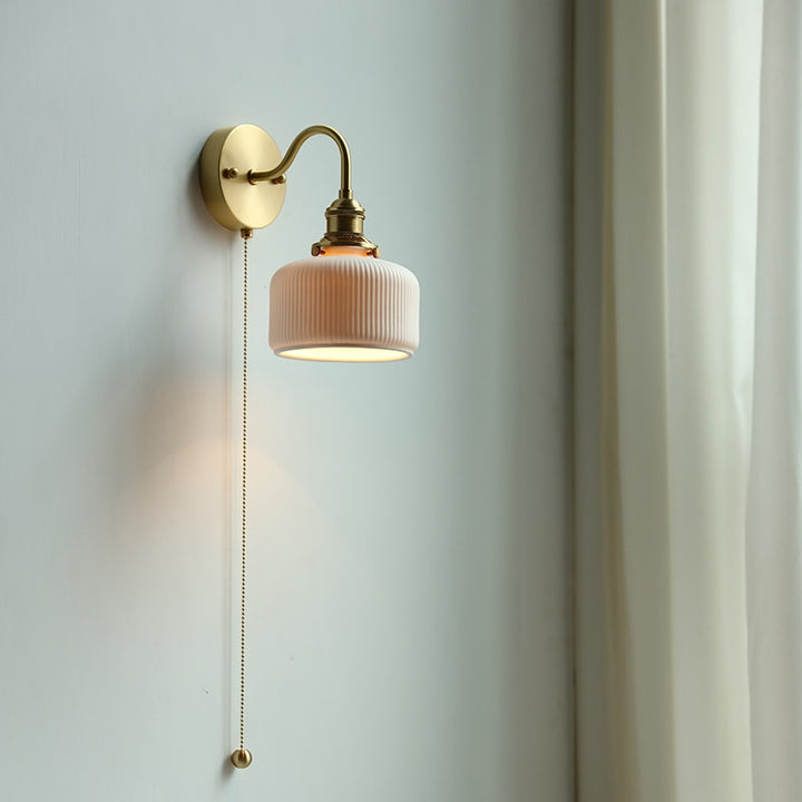 SkandiShop Ceramic Nordic Modern Wall Lamp